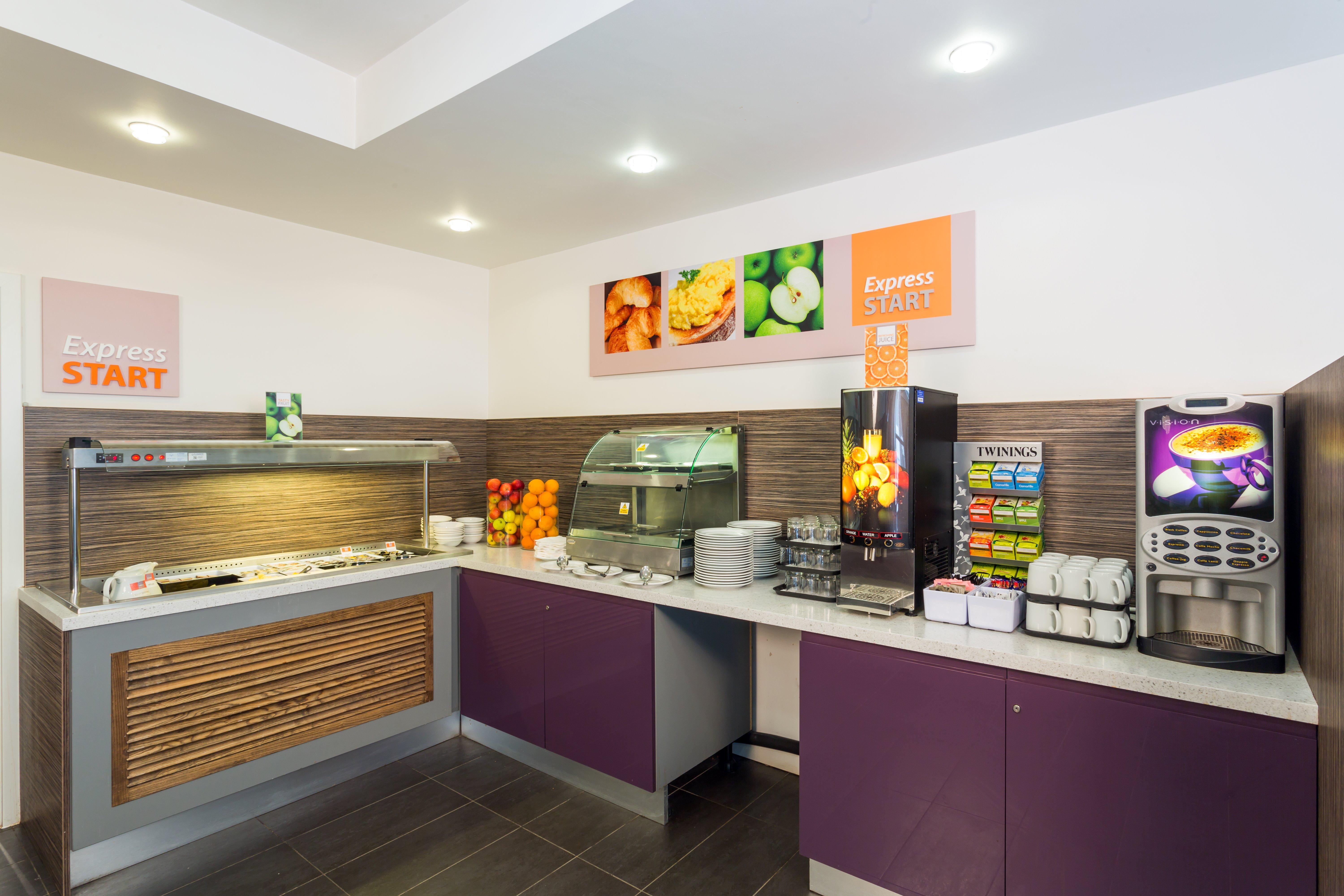 Express By Ihg 3*