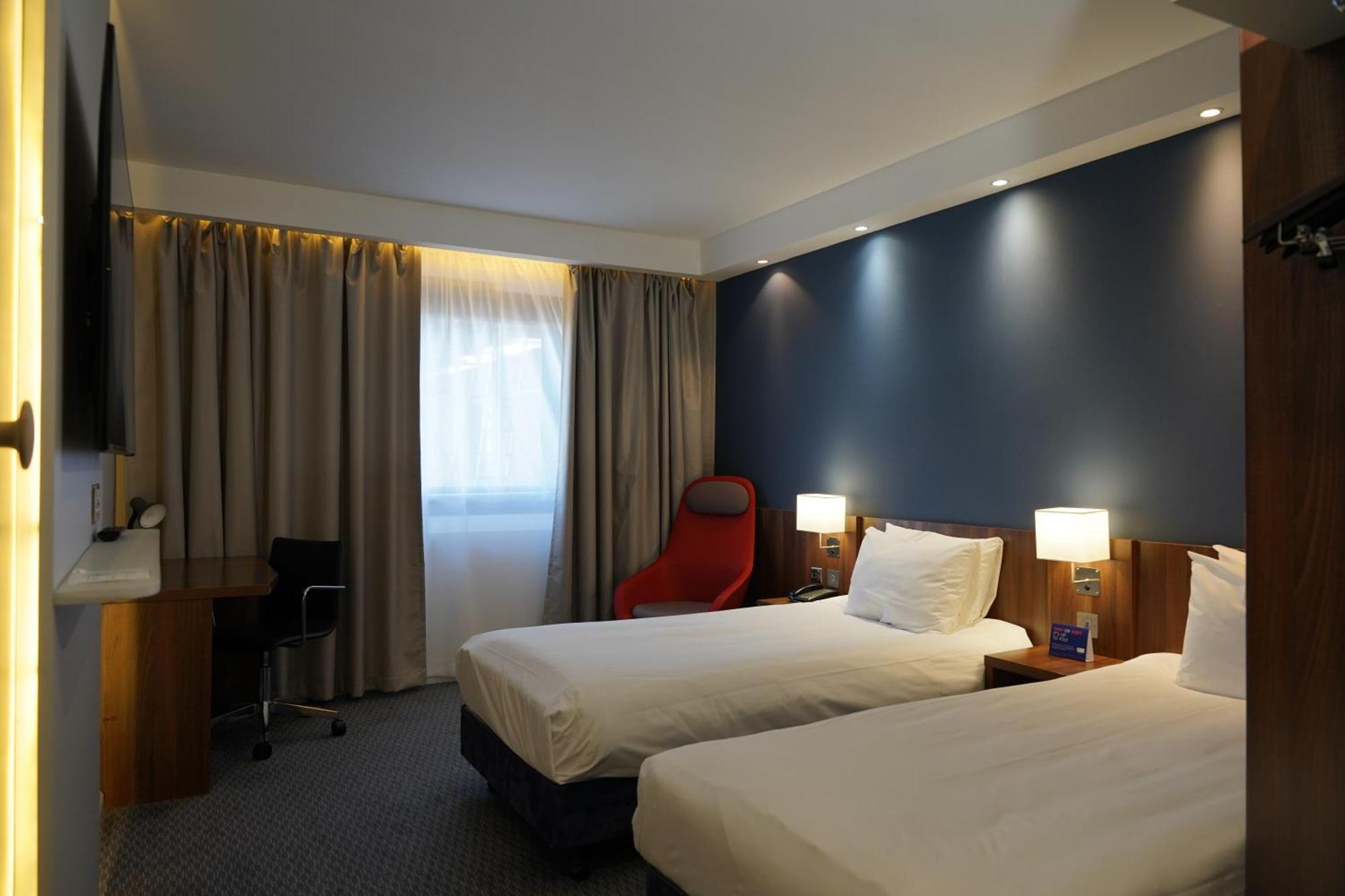Express By Ihg 3*