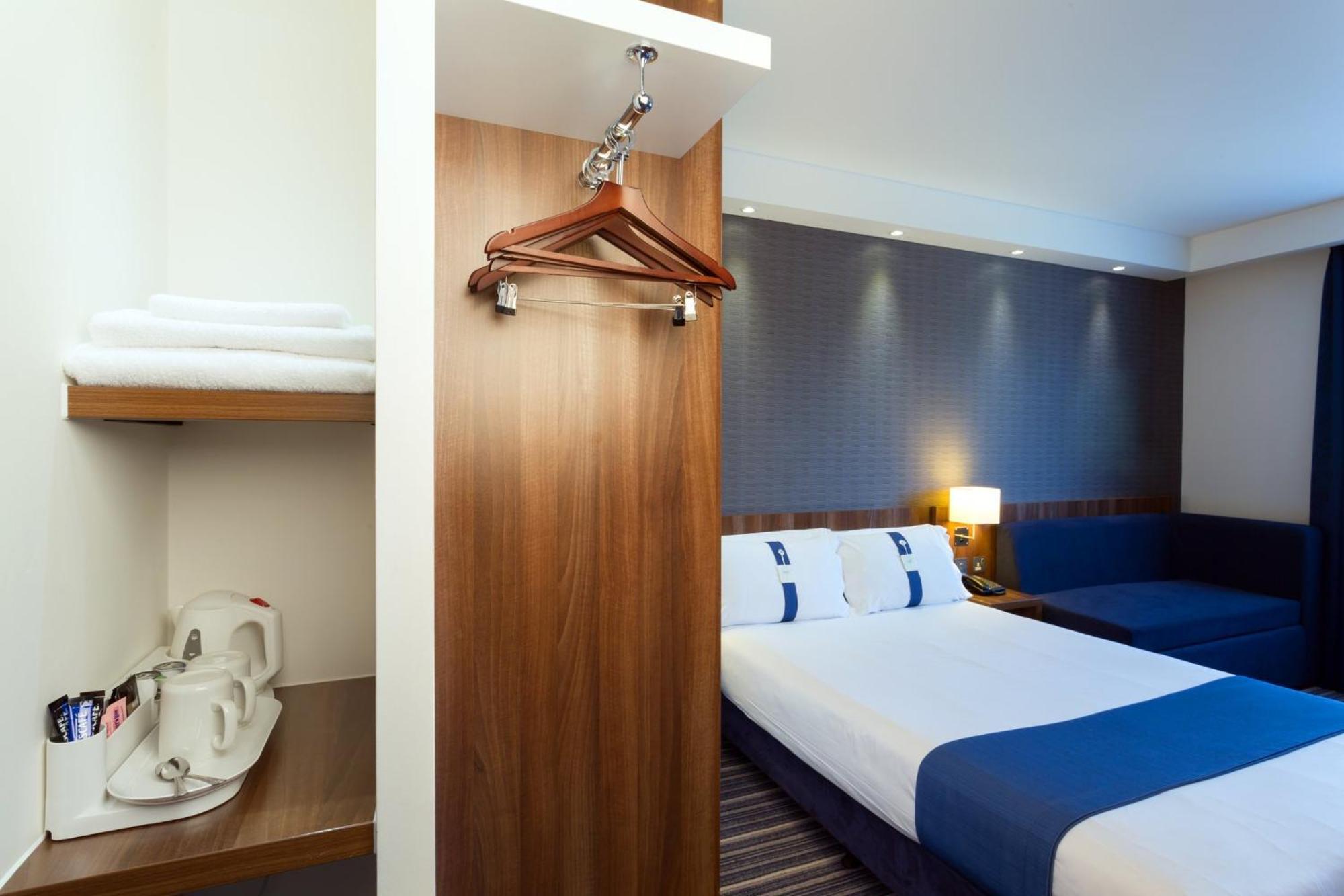 Express By Ihg Hotel 3*
