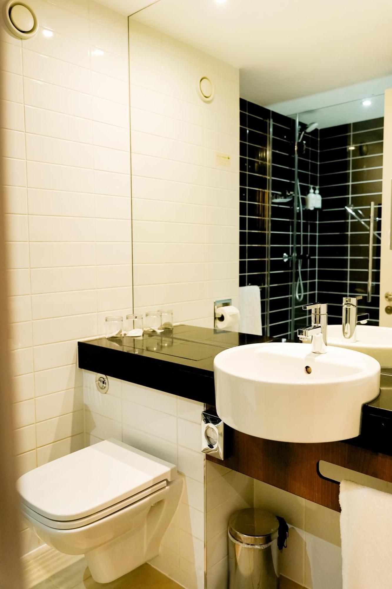Hotel Express By Ihg