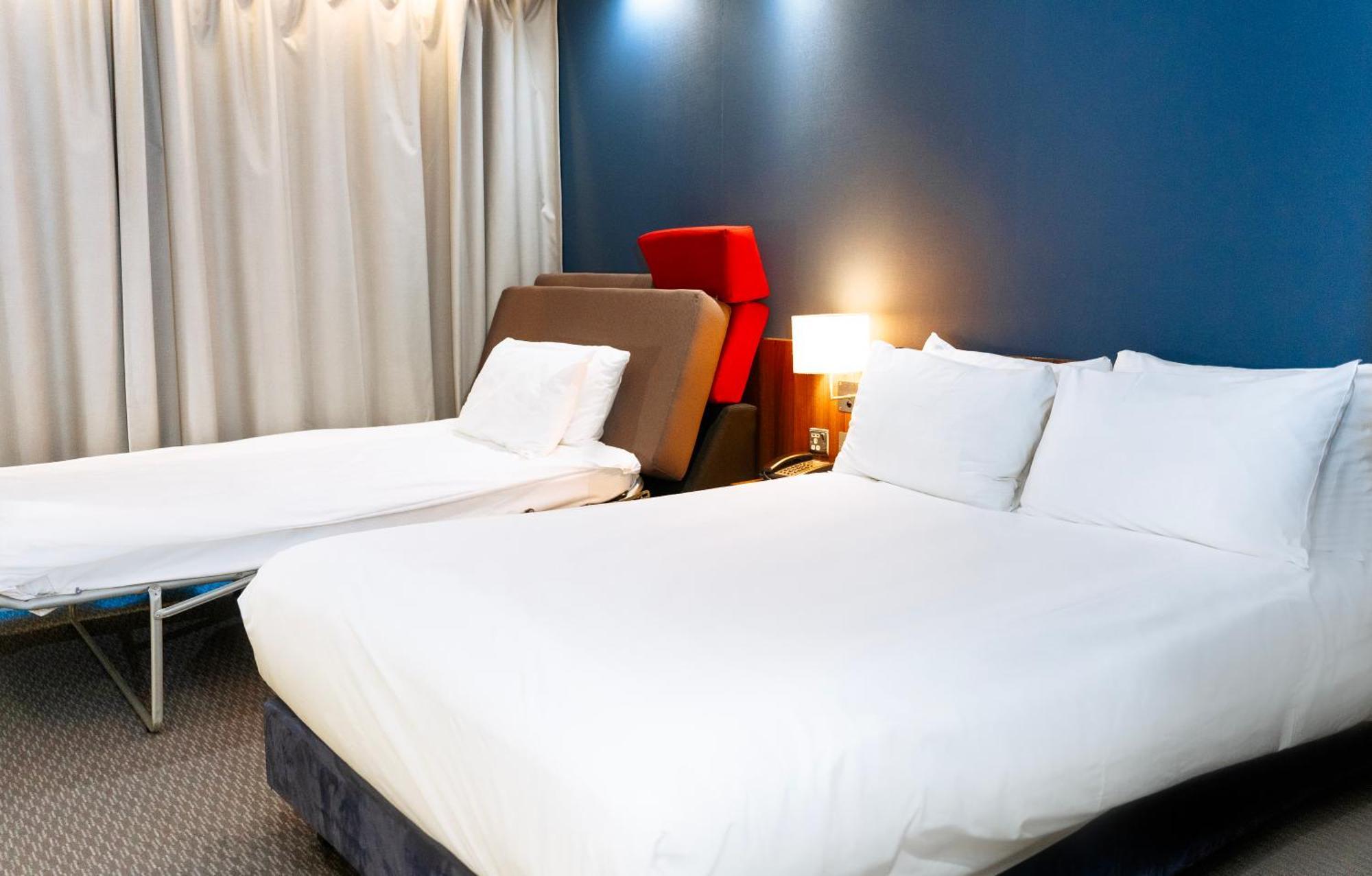 Express By Ihg 3*
